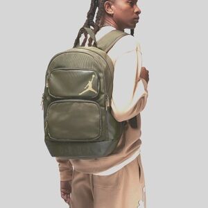 Jordan Large Unisex Cargo Green Adjustable Straps Multi-Compartment Backpack NWT